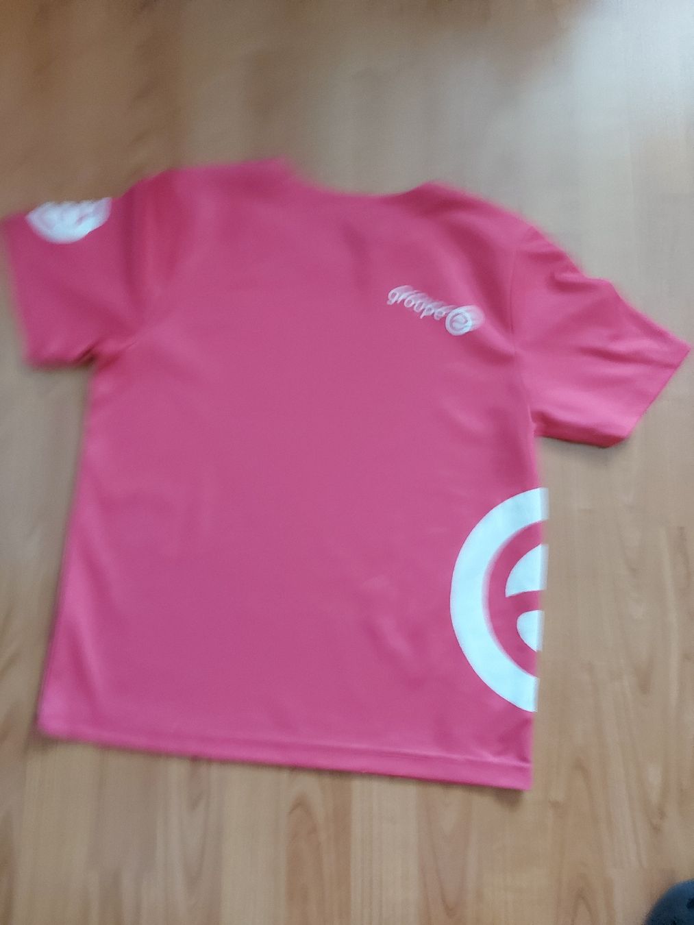 T-Shirts: 2 t-shirt de sport S – Gebraucht aus VUADENS von momy 5