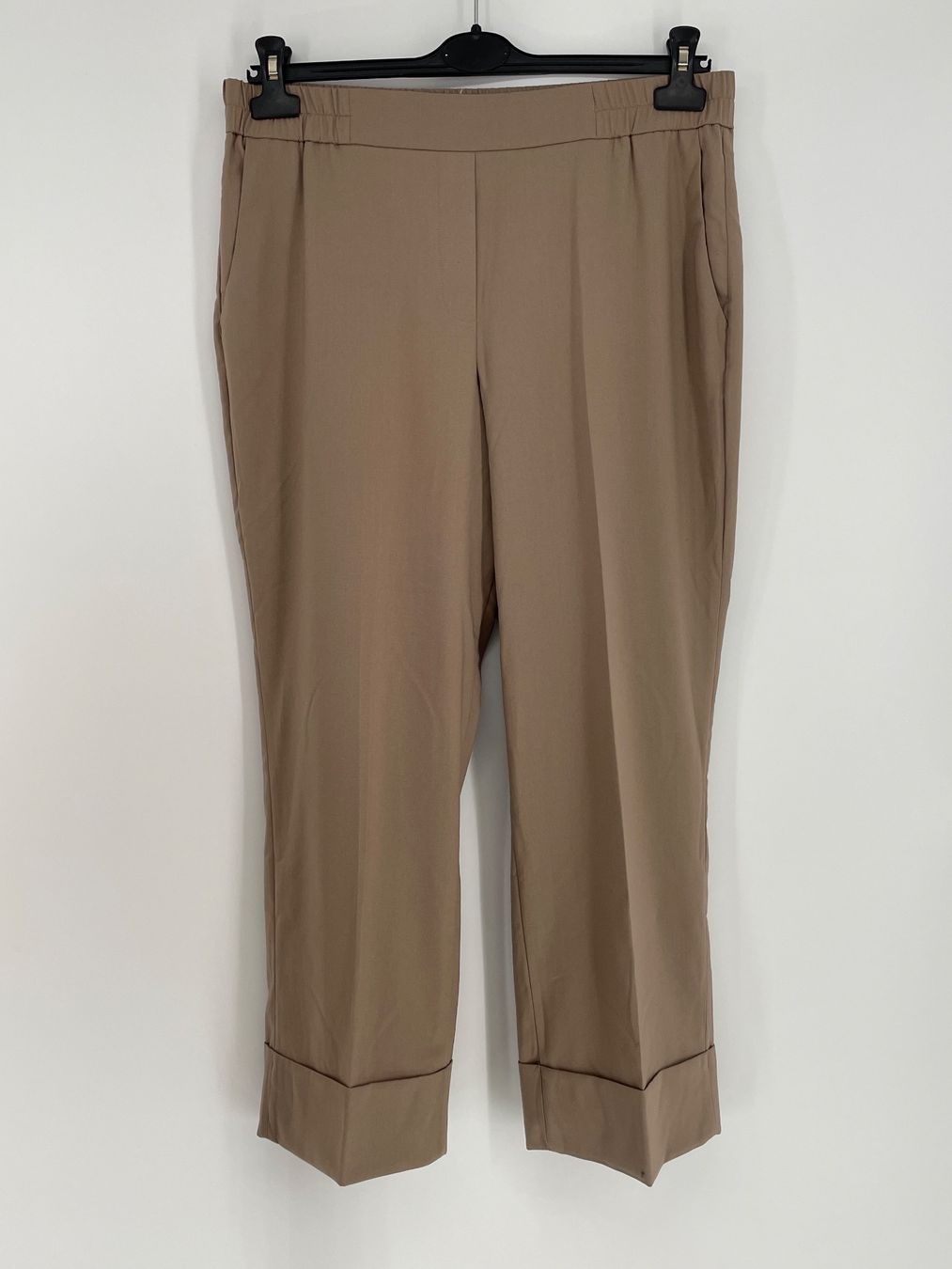 Esprit Pantaloni: 7/8 Hose von Esprit Gr. 40 – Usato da Auenstein venduto da moin.