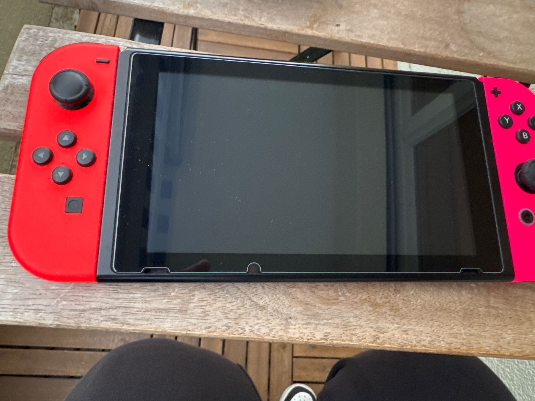 Nintendo Console: Nintendo switch mit Zubehör & 4 Spielen – Usato da Emmenbrücke venduto da Salamanter63 4