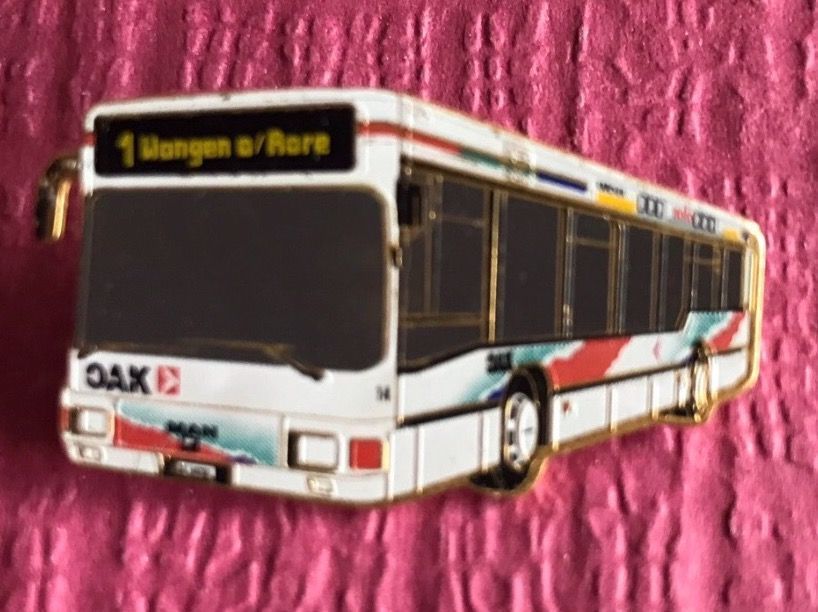 Bus Cars Pin (Gebraucht) in Itingen für CHF 2.5 – mit Lieferung auf ...