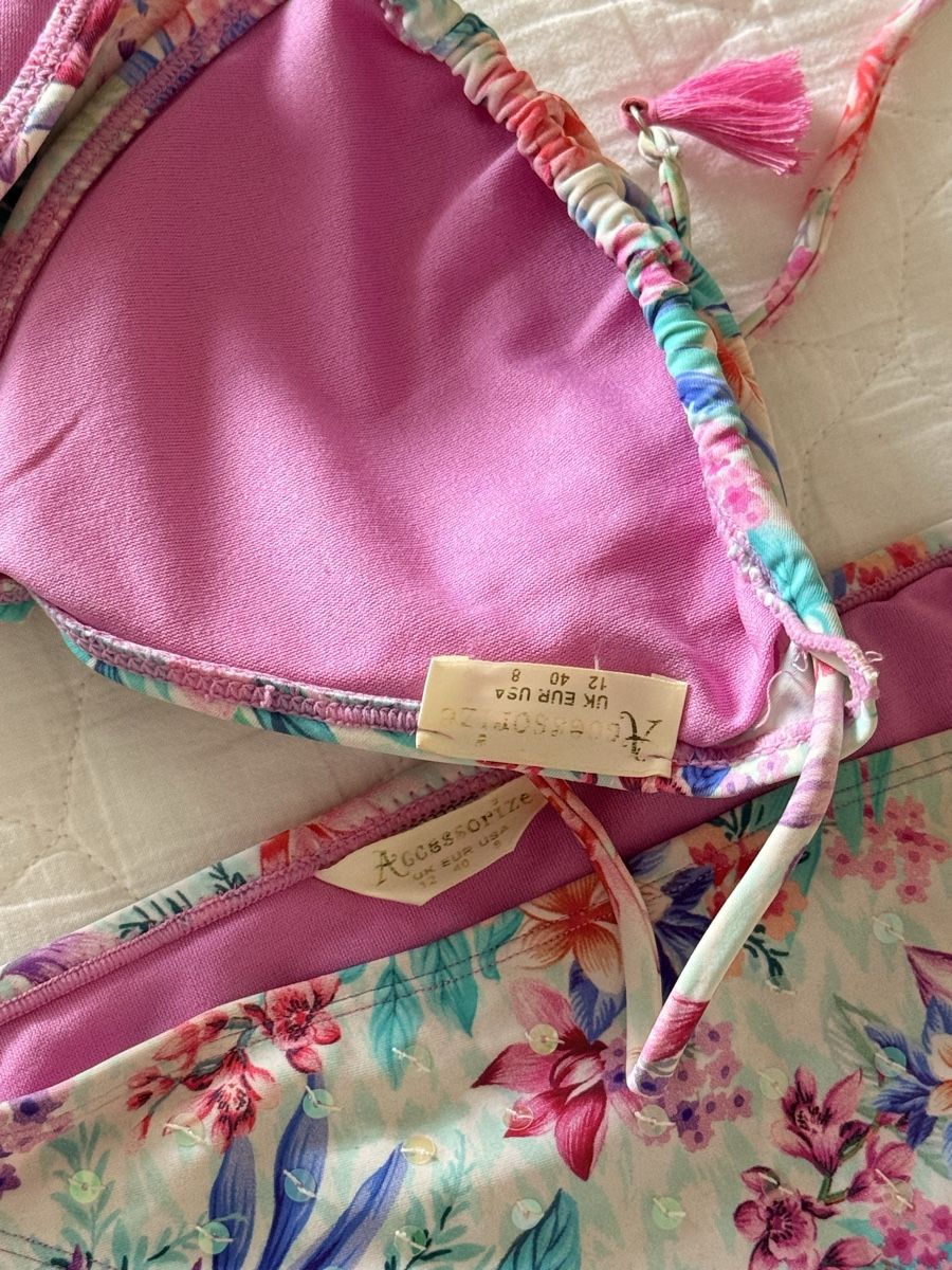 Badekleider & Bikinis: Bikini Accessorize Blumenmuster Gr.40 wie Neu – Gebraucht aus Dübendorf von Nemo_0 2