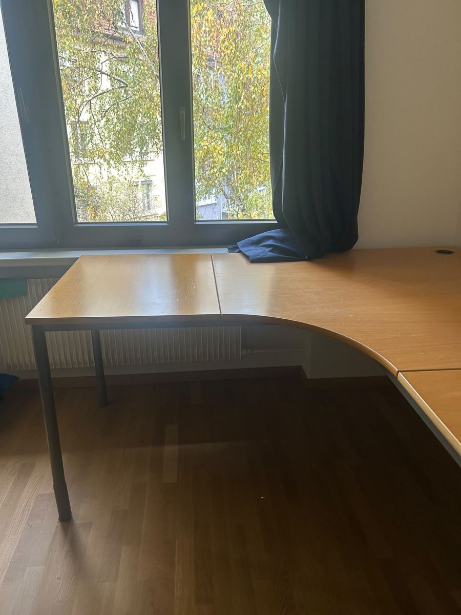 Bureaux: Schreibtisch – D'occasion à Zürich par lor_5wvc 2