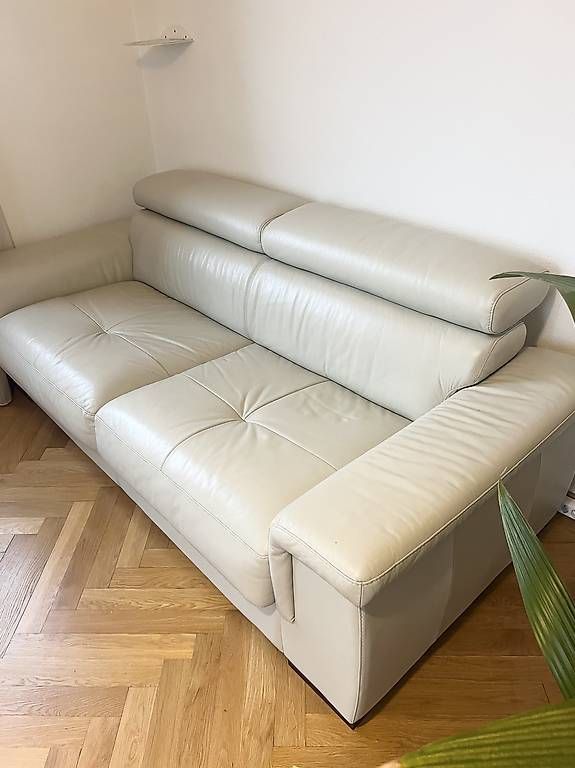 Divani: Canapé cuir convertible – Usato da Lausanne venduto da mel_9dgr