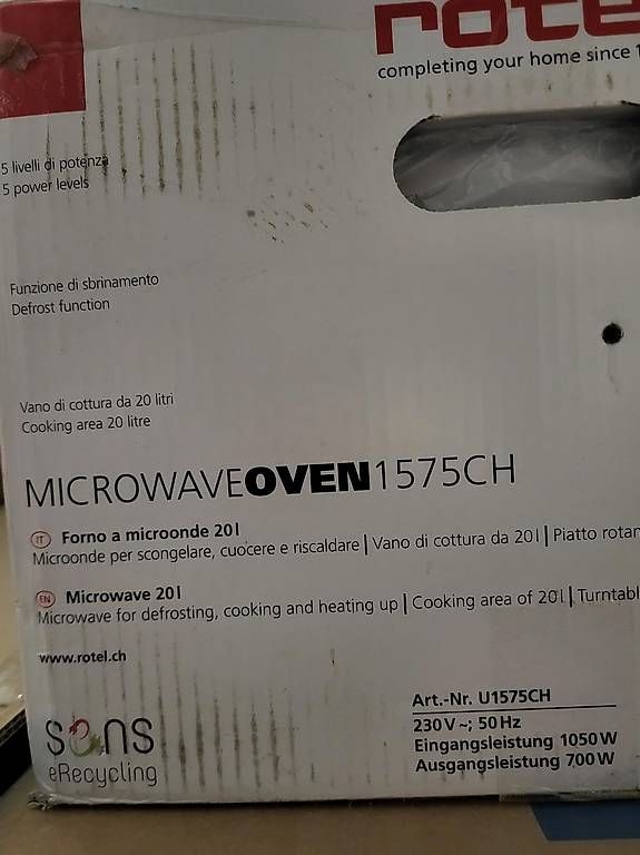 Appareils de cuisine: Micro-Ondes – Neuf avec emballage d'origine à Ferpicloz par Riedo20 2