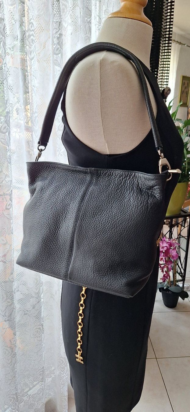 Taschen für Damen: Sac noir en cuir – Gebraucht aus St-Triphon von Jldr0
