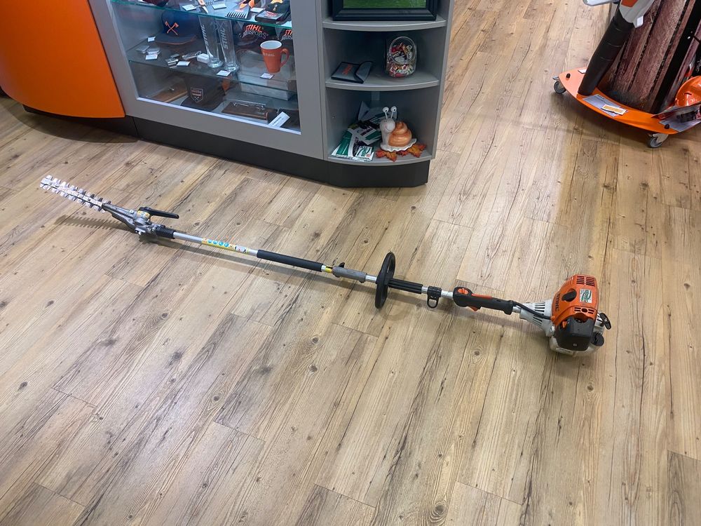 Stihl Heckenschere Kombigerät KM 130 R Kaufen auf Ricardo