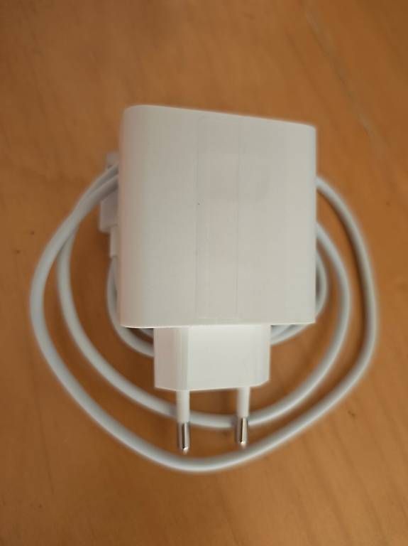 Caricabatterie: HONOR SuperCharge 100W Netzteil mit Kabel – Usato da Adliswil venduto da marko_saraf 3