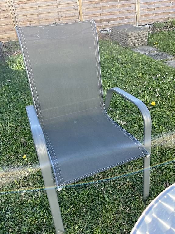 Set di tavolo e panche: Gartentisch mit 6 Stühlen – Usato da Hochdorf venduto da sha_l8l8 3