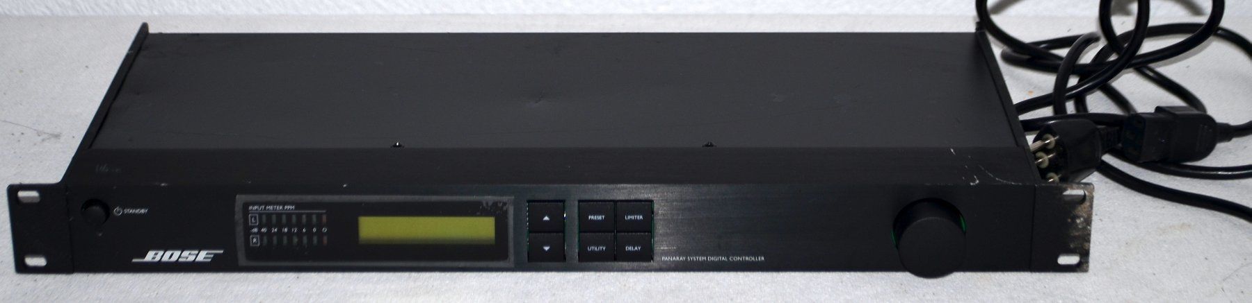 Bose Equalizer: Bose Panaray System Digital Controller – Gebraucht aus Collonges von arashee