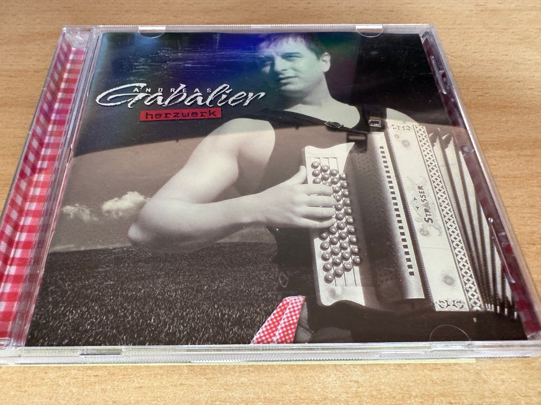 CDs: Andreas Gabalier – Herzwerk – Gebraucht aus Rikon im Tösstal von Alpenmutz