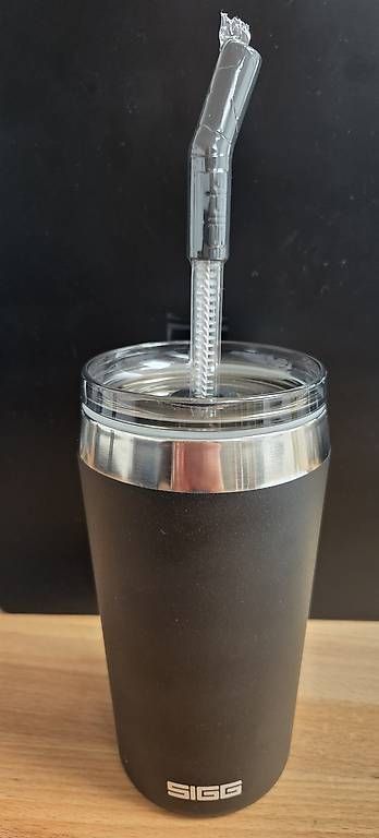 Trinkflaschen & Thermosflaschen: Sigg Flasche YB - NEU! – Gebraucht aus Hilterfingen von boal1980 1