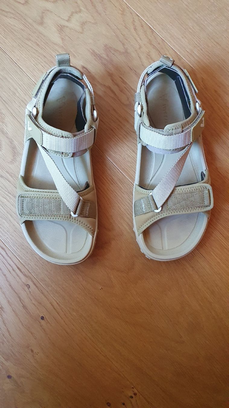 Vivobarefoot Damenschuhe: Vivobarefoot Sandalen – Neu (gemäss Beschreibung) aus Liebefeld von Bergbegeistert 1