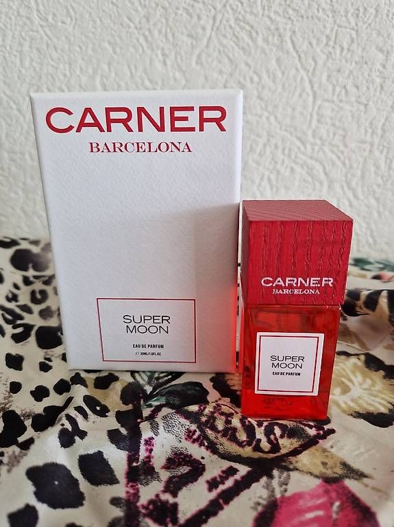 Profumi & Eau de Toilette: Carner Barcelona Super Moon Eau de Parfum 30 ml – Nuovo (secondo la descrizione) da Zürich venduto da swe_vr2x 1