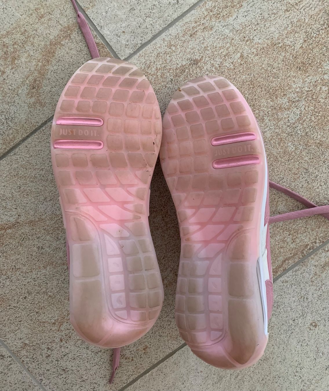 Nike Scarpe da donna: Turnschuh – Usato da Buchs SG venduto da BubiLuna 3
