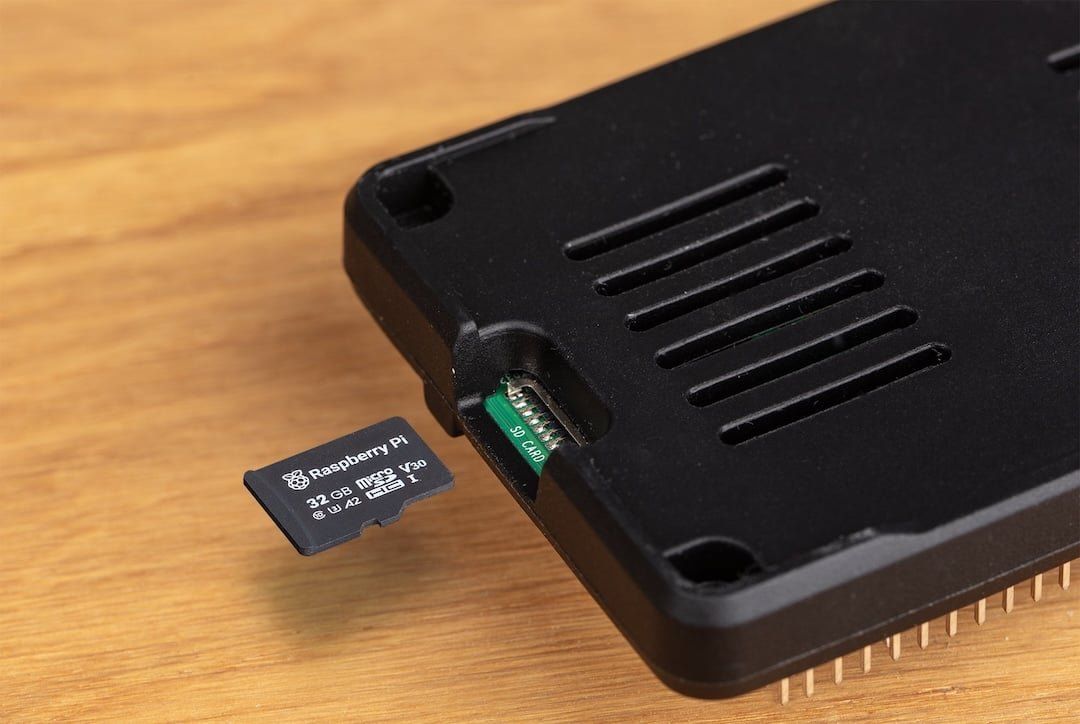 Custodie: Raspberry Pi 5 Bumper – Nuovo e nell'imballaggio originale da Veltheim AG venduto da Mibib 1