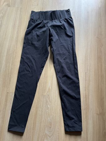 Neue Damen Leggins schwaz Grösse L 