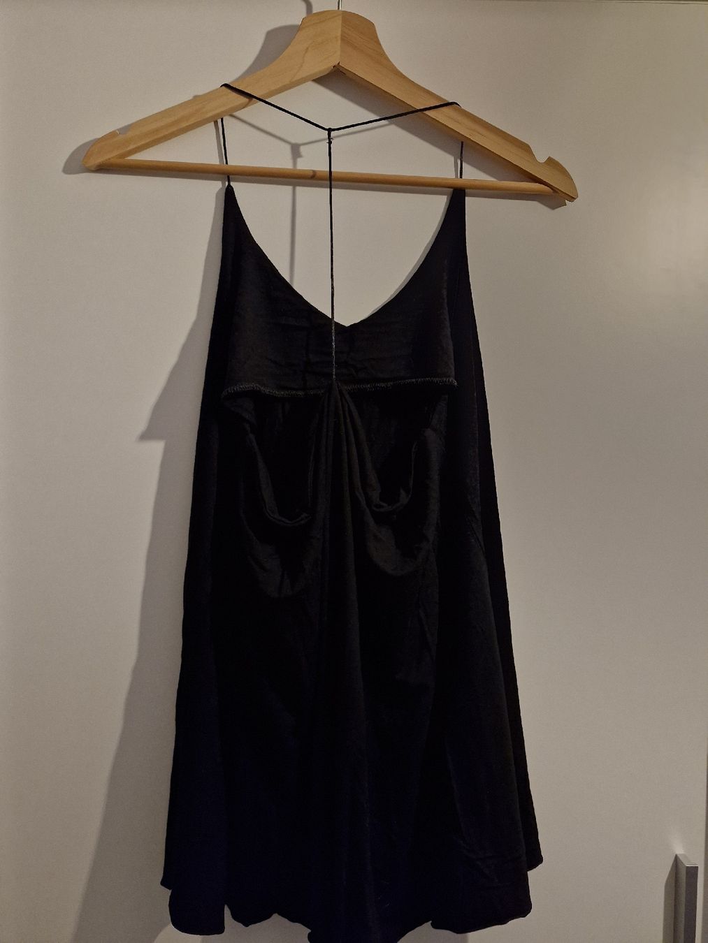 Top: schwarzes Top – Usato da Breitenbach venduto da sabrinaa95 1