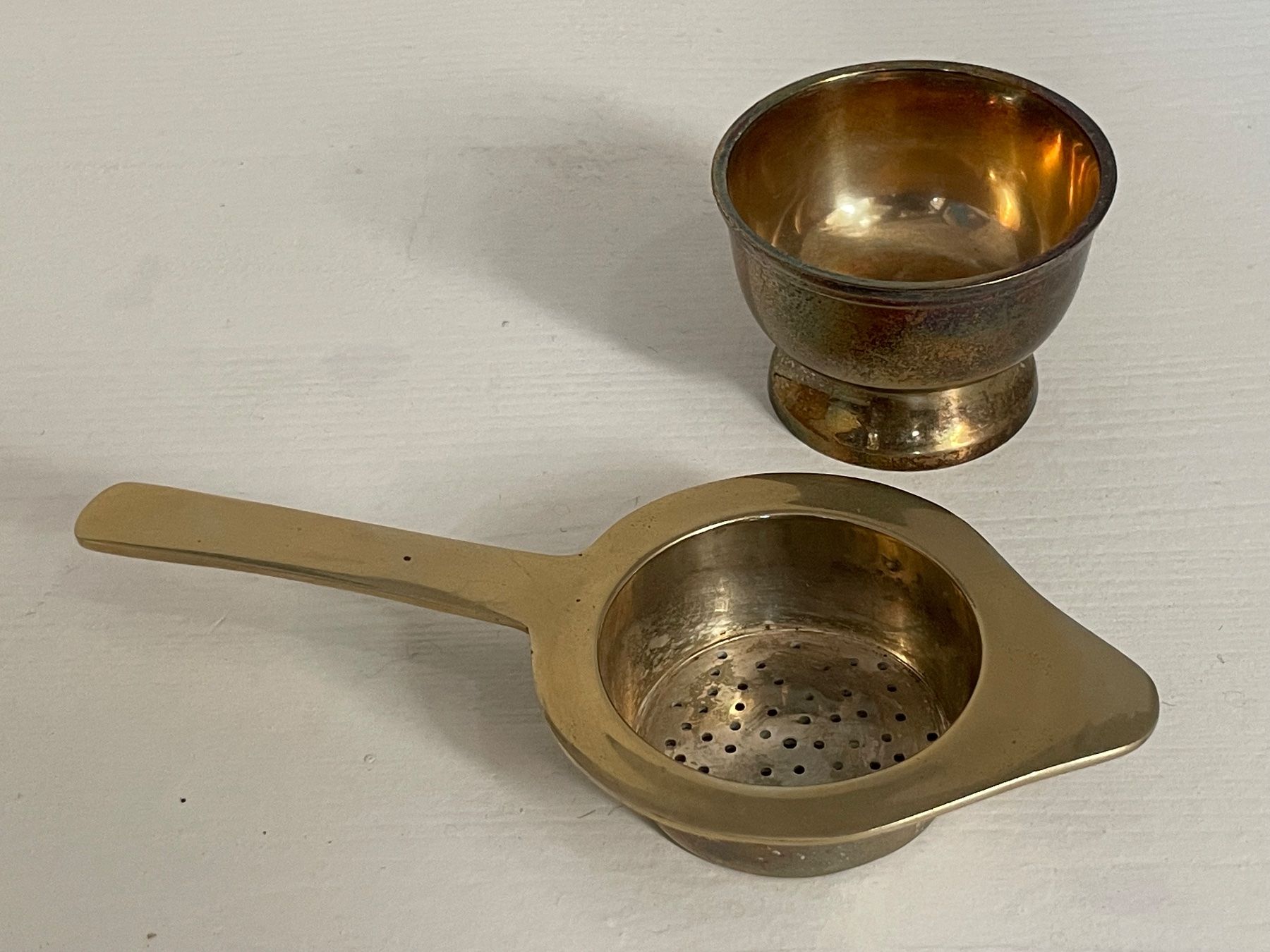 Appareils de cuisine: Teesieb versilbert mit Ständer – D'occasion à Rheinfelden par desdemona03 1