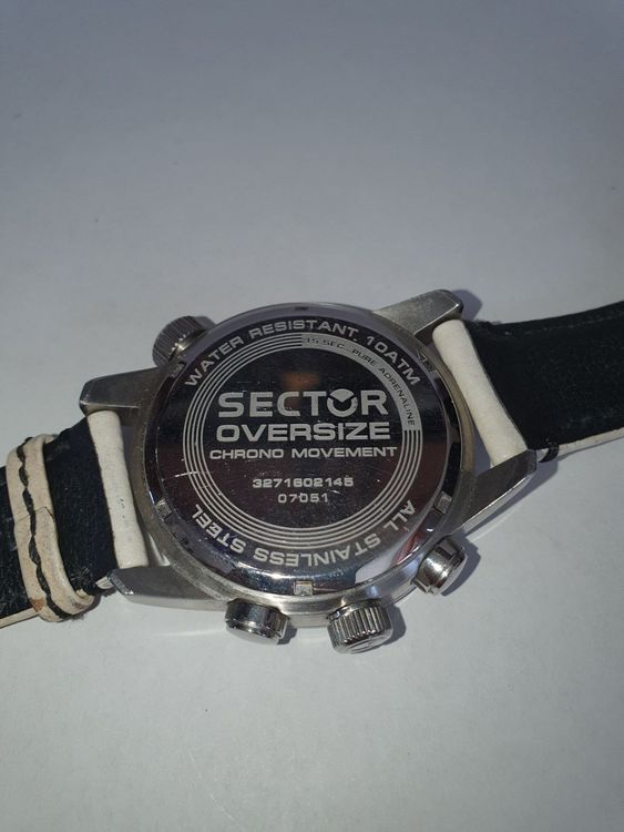 Sector oversize hotsell chrono movement