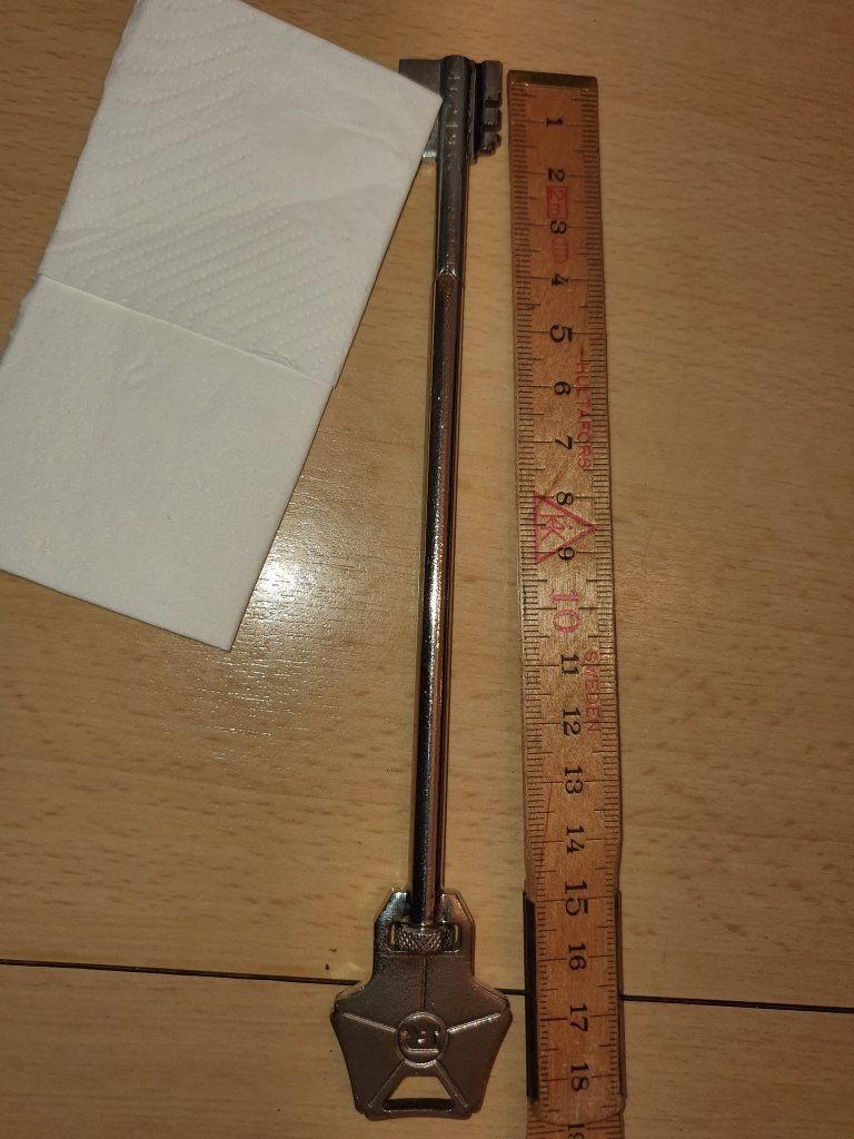 Casseforti: Rosengrens Tresor, Datentresor – Usato da Basel venduto da Rolibus 5