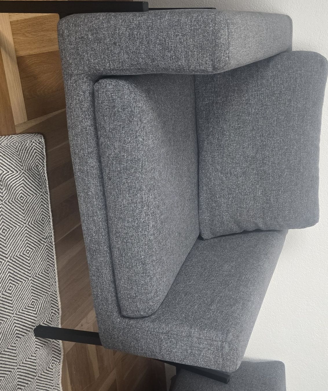 Fauteuils: Modern grey armchair - comfortable seat for home – D'occasion à Zürich par seb_ln82