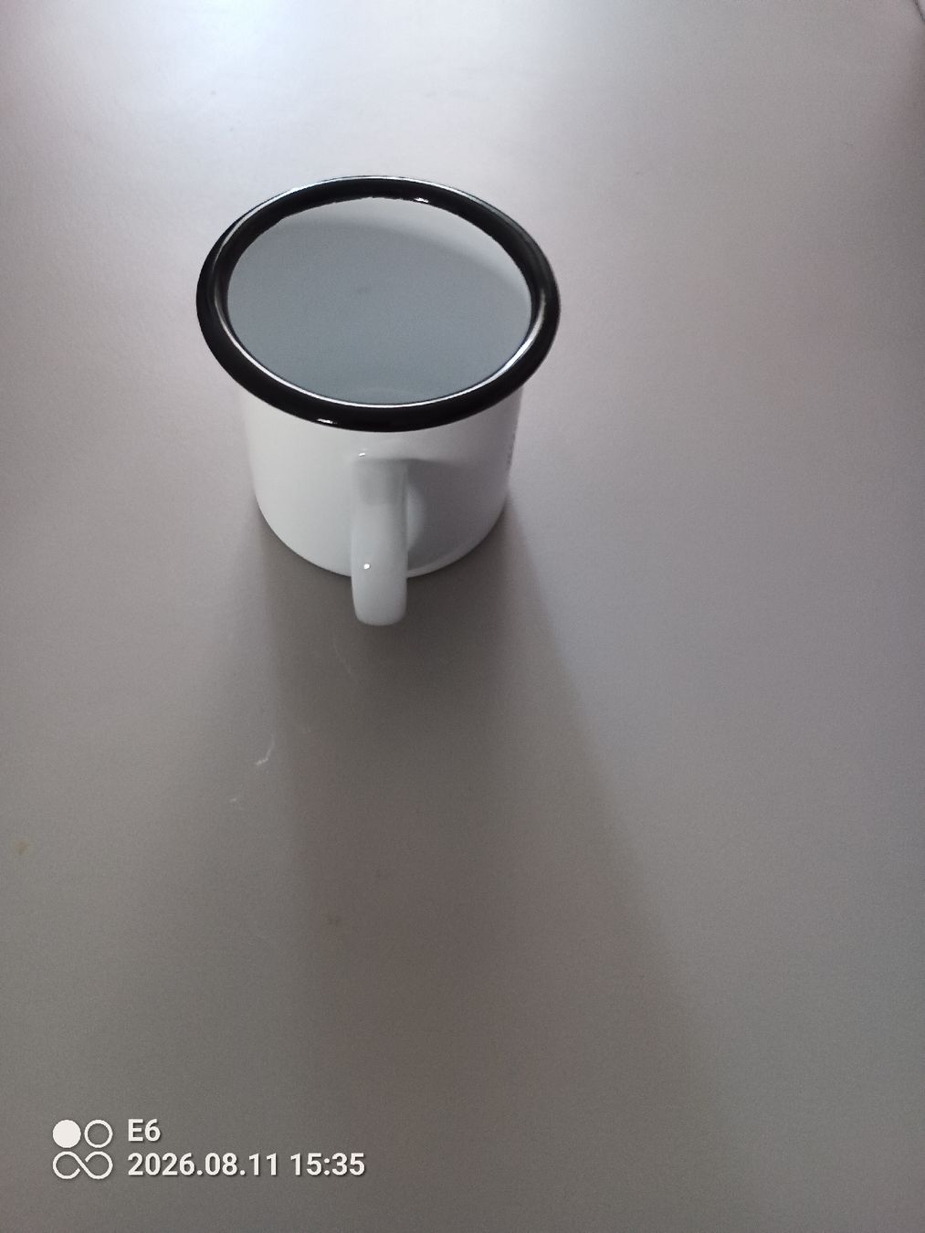 Tazze: Neue Emailtasse – Nuovo (secondo la descrizione) da Zürich venduto da Mitzi6 3
