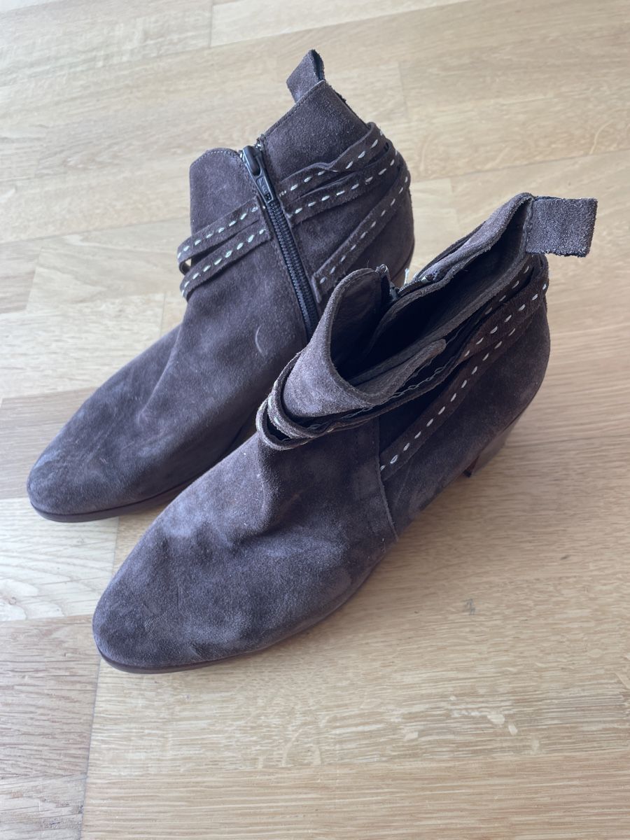 Scarpe da donna: Ankleboots von Garçonne – Nuovo (secondo la descrizione) da Zürich venduto da Circularrocks 2