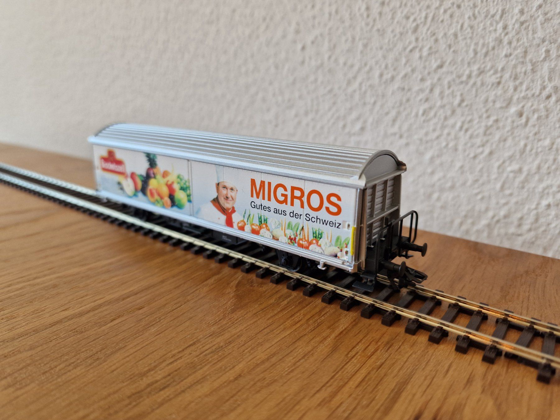 Märklin Modellini di ferrovie: SBB Mirgros Güterwagen H0 – Usato da Matten b. Interlaken venduto da lor_hr9w 2