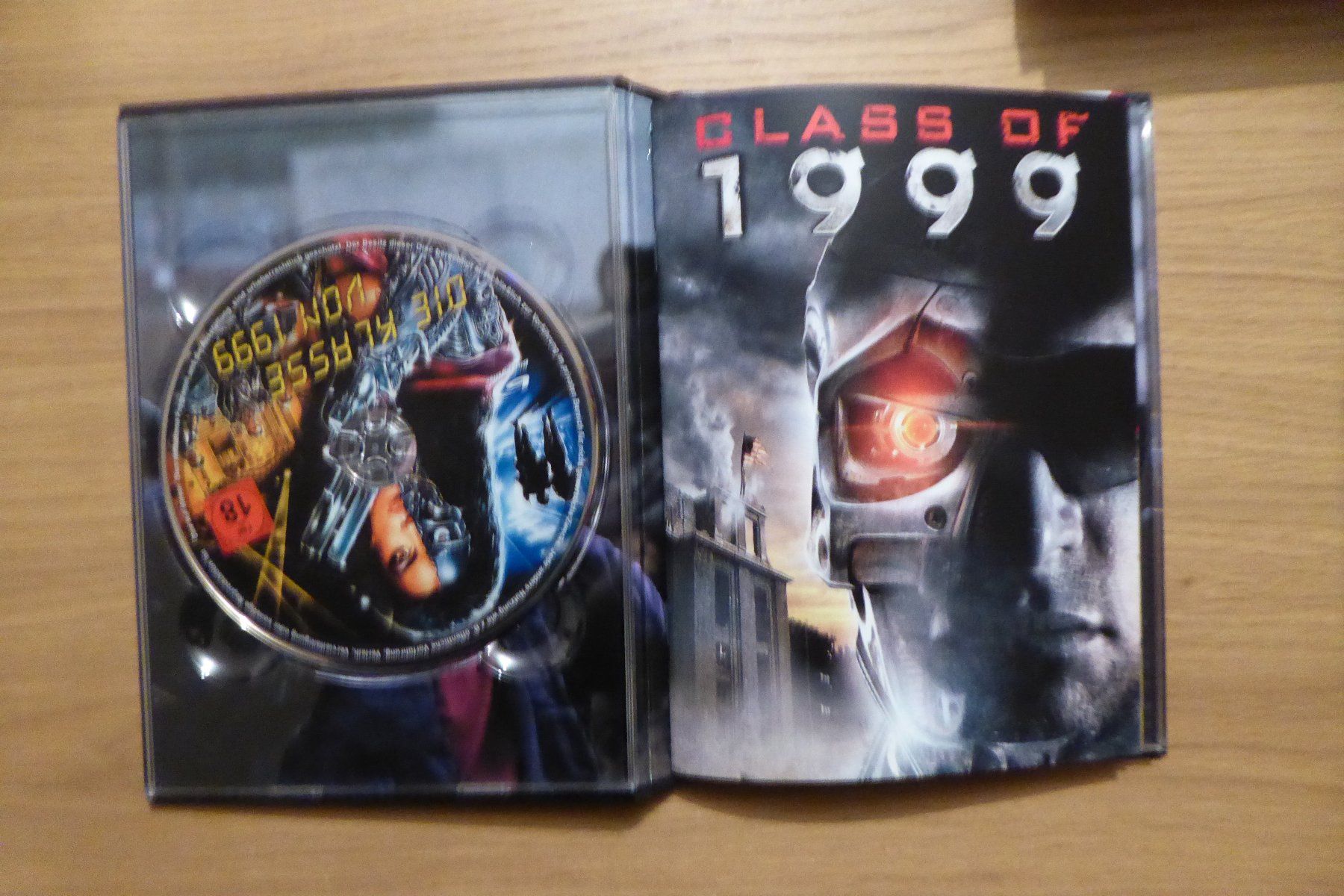 Tutti i DVDs: Mediabook Die Klasse von 1999 – Usato da Allschwil venduto da Summelsarium 4