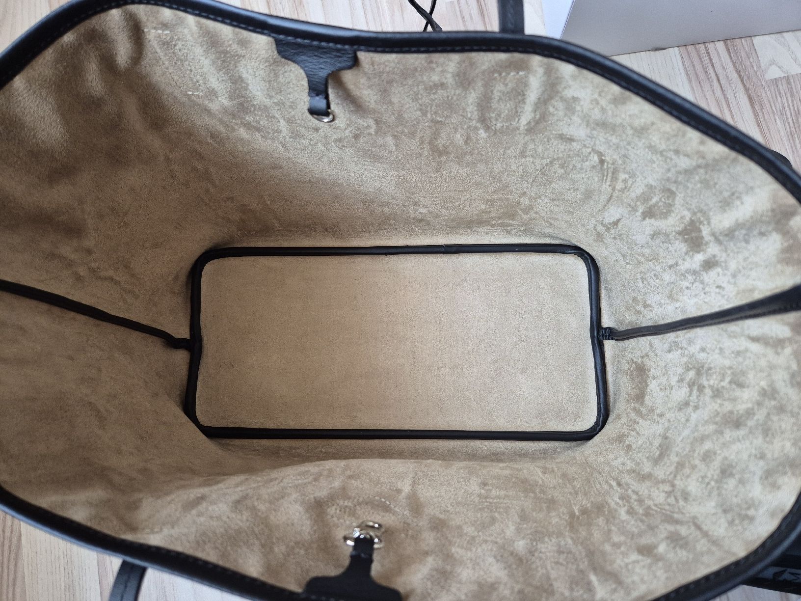 Maison Mollerus Taschen für Damen: Neuer Shopper BERN Maison Mollerus – Neu (gemäss Beschreibung) aus Unteriberg von VOI_69 2