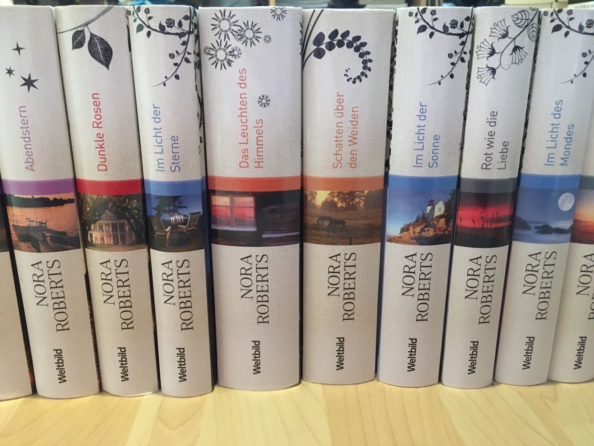 Libri: Nora Roberts Bücherset/ Schmuckausgabe – Usato da Konolfingen venduto da link09 6