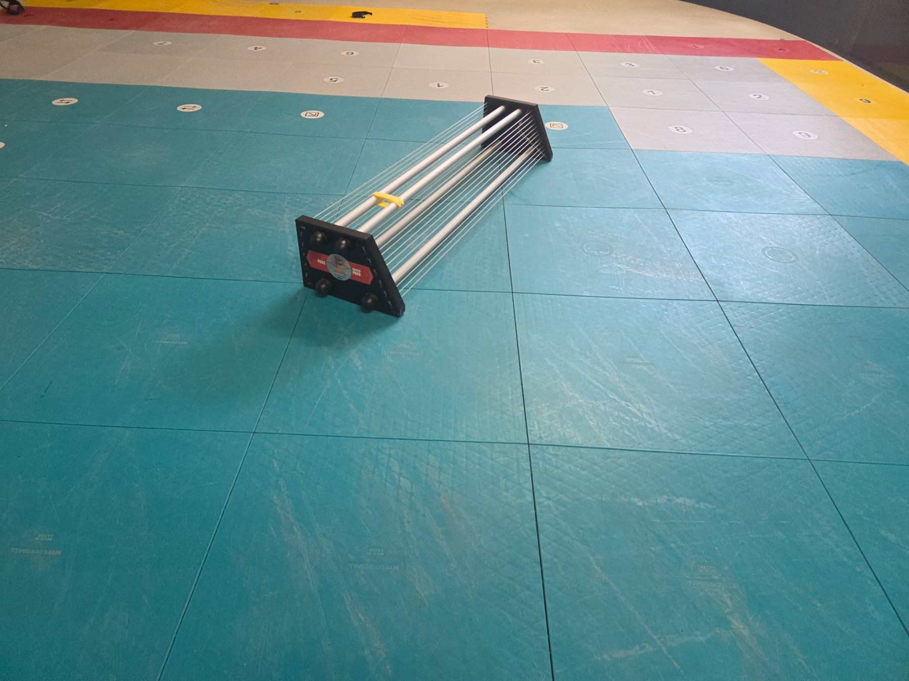 Hometrainer: My Floorball Passer Pro – Usato da Waldenburg venduto da al-enterprises 2