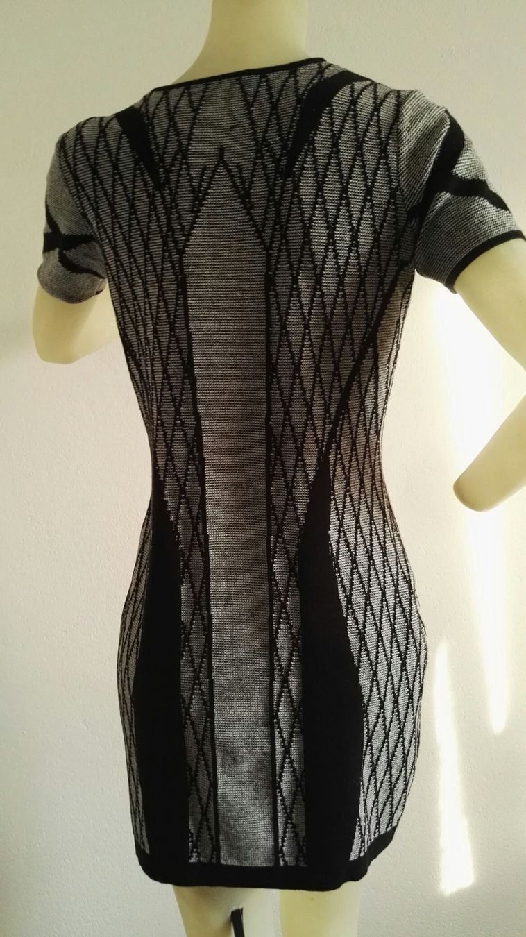 French Connection Vestiti: FRENCH CONNECTION Kleid Gr DE38/EU42(M) – Nuovo (secondo la descrizione) da Niederbipp venduto da fashionfuchs 3
