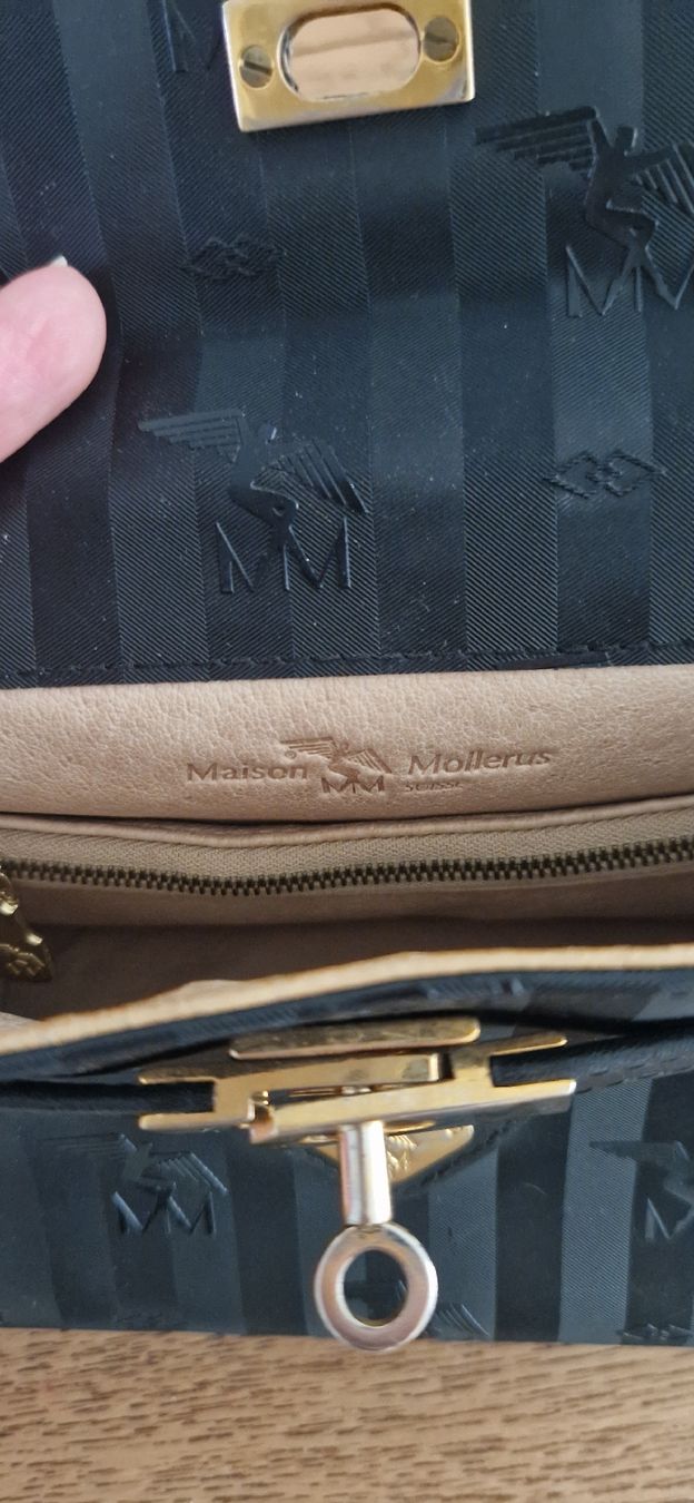 Maison Mollerus Borse da donna: Maison Mollerus, mini Umhängetasche Schwarz – Usato da Zug venduto da p_lauda 4