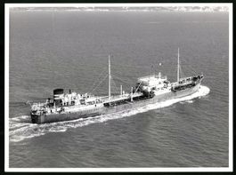 Fotografie British Petrol - BP Tankschif
