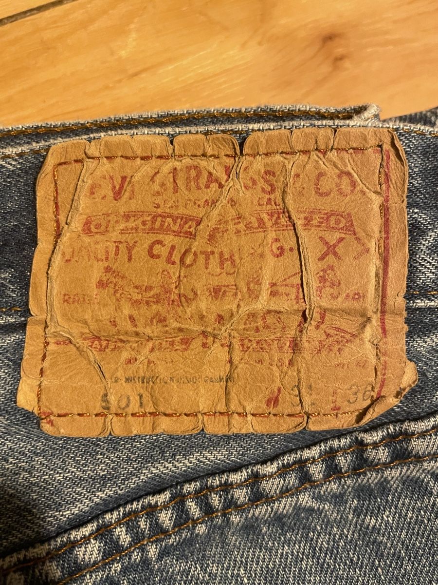 Levi's Jeans: Vintage Original Levis Redlines 501 Jeans – Usato da Zürich venduto da Rollladen 5