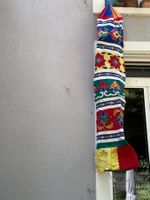 Tibetische Stoff-Röhre/Windsack Thombai mit Stickerei