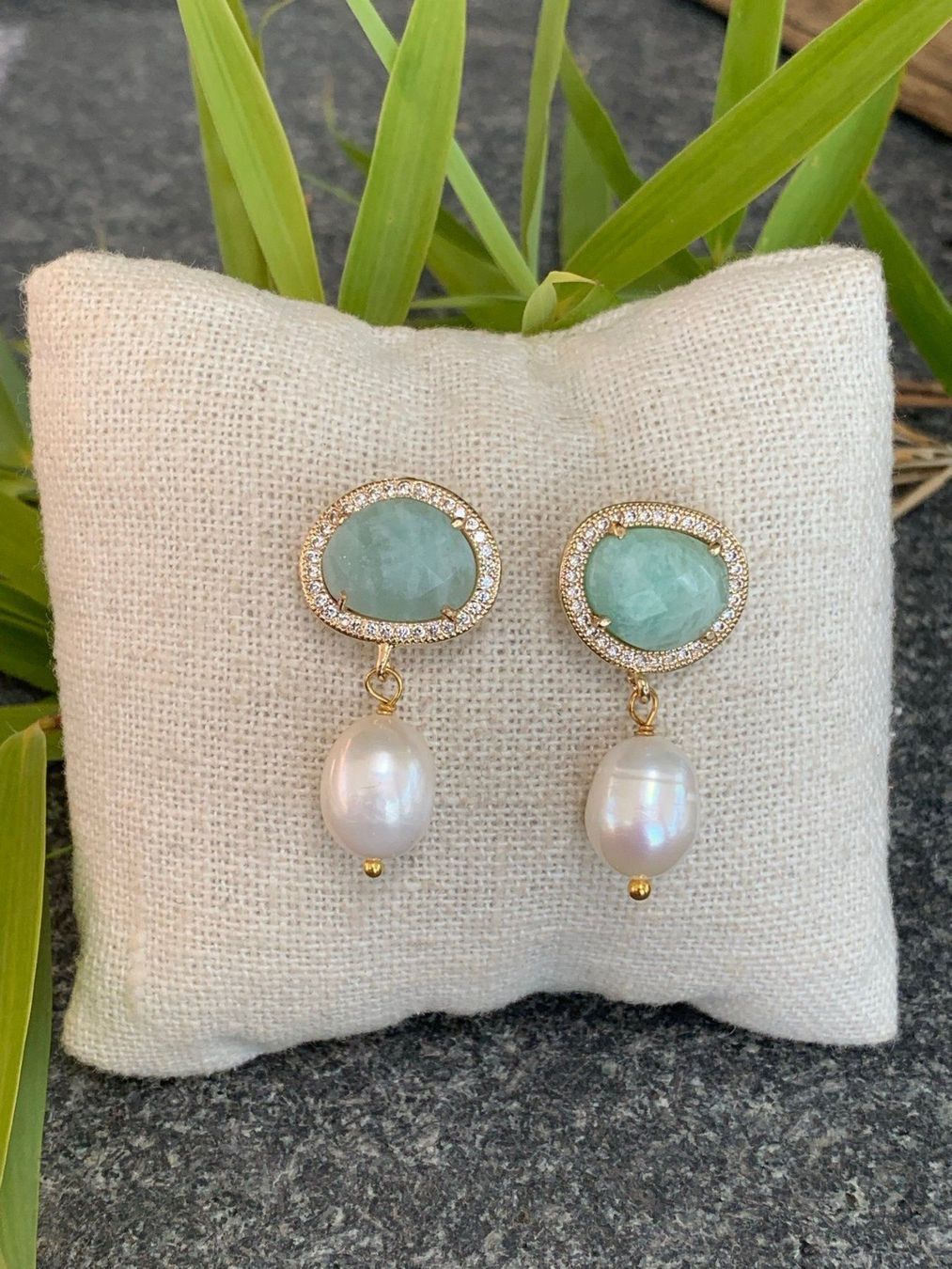 Orecchini pendenti & Orecchini a lobo: Traumhaft schöne Ohrhänger Perle Amazonit & echte Perle – Nuovo (secondo la descrizione) da Rombach venduto da Ivreajewels 1