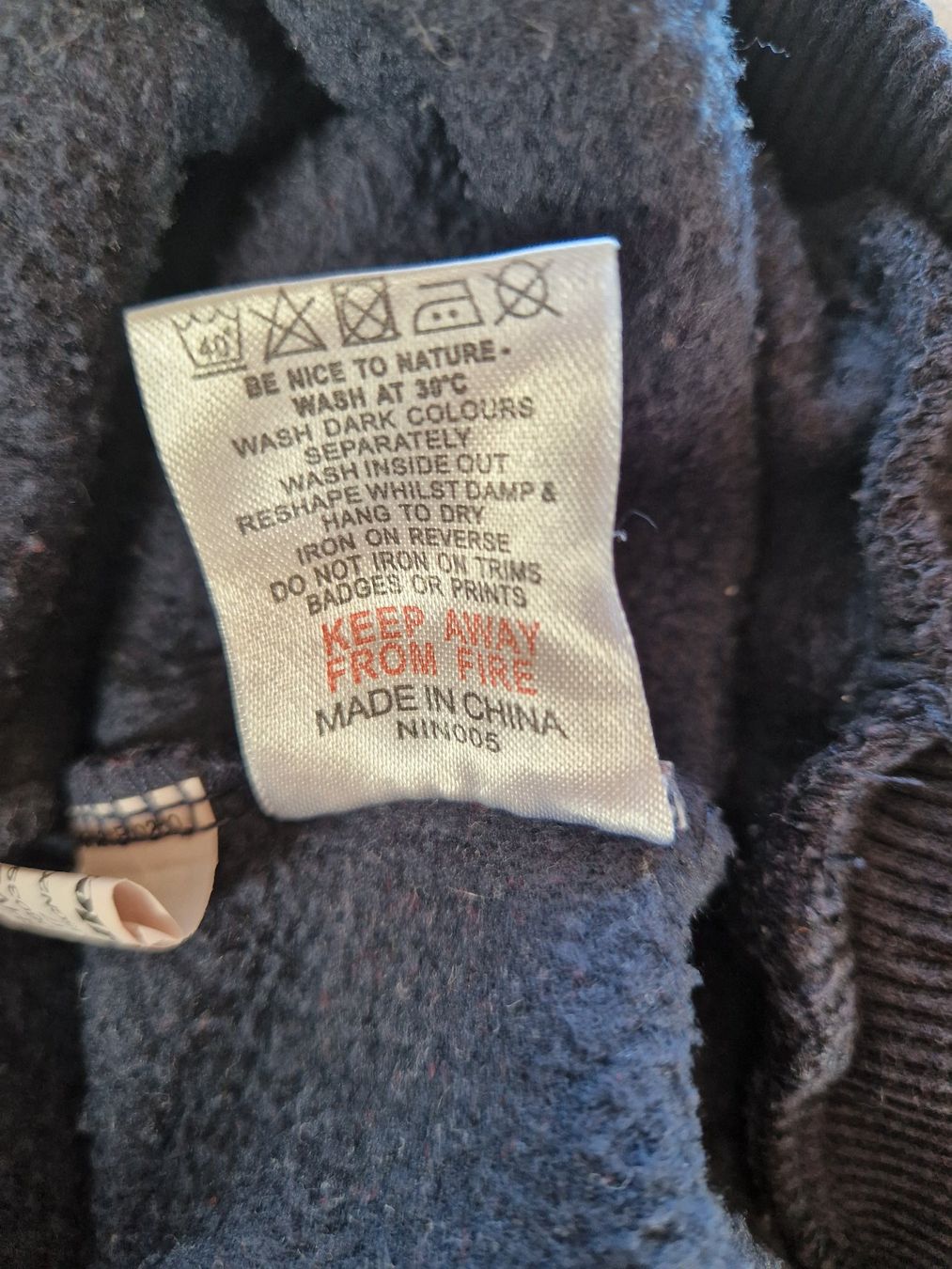 Ellesse Maglioni & Felpe: Ellesse Hoodie, Gr. M – Usato da Hilterfingen venduto da Housi32 6