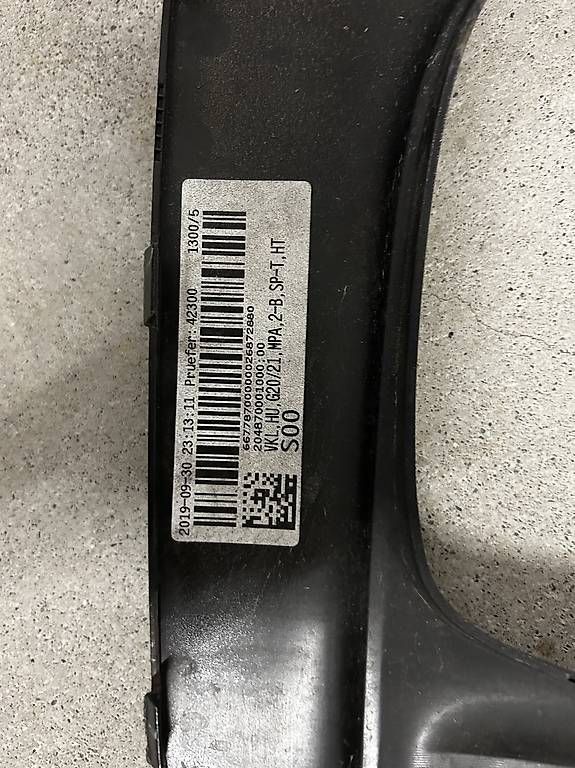 BMW Tutti pezzi di ricambio auto: G20/21 M340i Heckdiffusor – Usato da Schliern b. Köniz venduto da A.W._