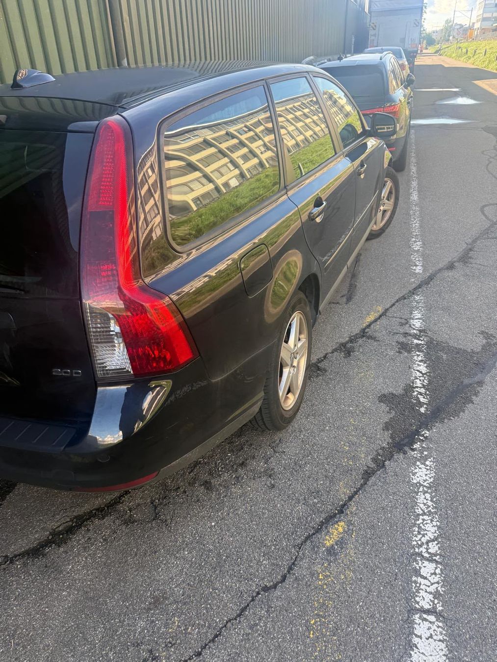 Volvo Automobili: Volvo V50 mit MFK – Usato da Walenstadt venduto da SEVENTY77SEVEN 2