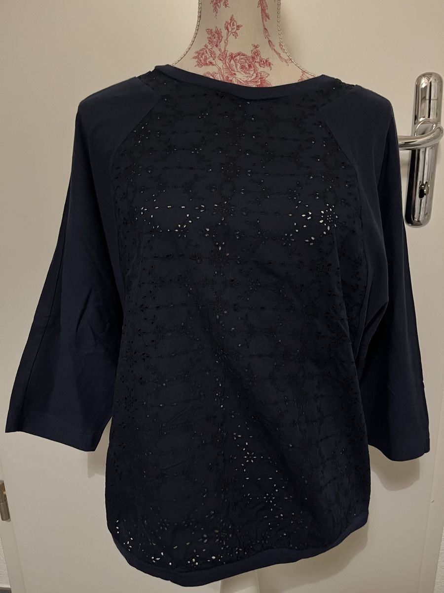 Benetton T-Shirts: Benetton Langarmshirt Broderie S neu – Neu (gemäss Beschreibung) aus Birrwil von vanyboo
