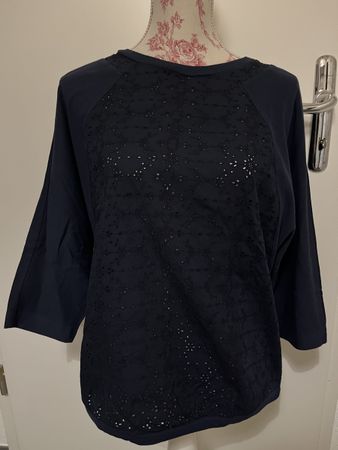 Benetton Langarmshirt Broderie S neu