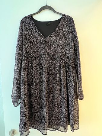 Kleid Grösse S
