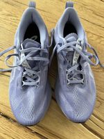 Asics Laufschuhe Novablast