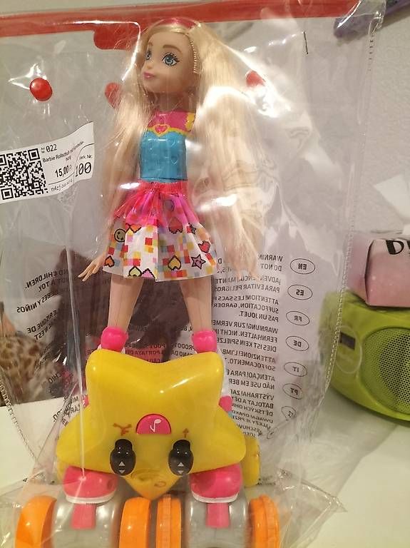 Spielzeuge: Barbie Rollschuhe mit Fernbedienung – Gebraucht aus Amriswil von cbe_cr6q