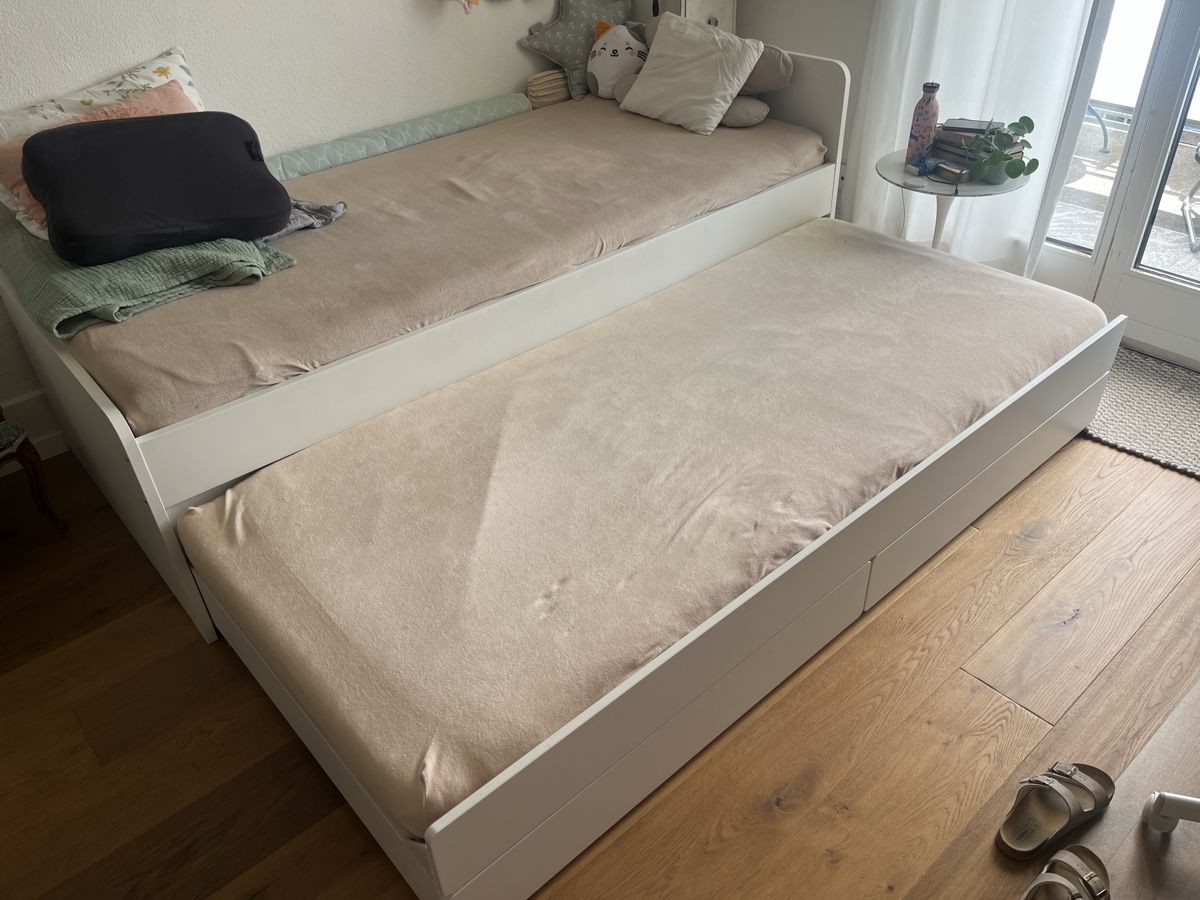 Letti: Bett 90x200 ausziehbar/ IKEA  – Usato da Zürich venduto da roadqueen 3