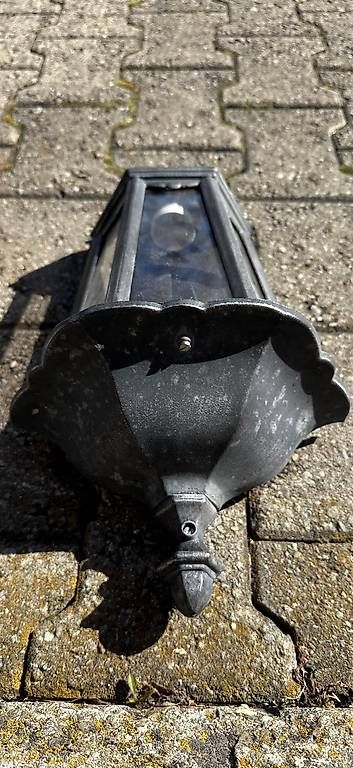 Lampade: Aussenlampe  – Usato da Matten(St.Stephan) venduto da ren_r8tw 4