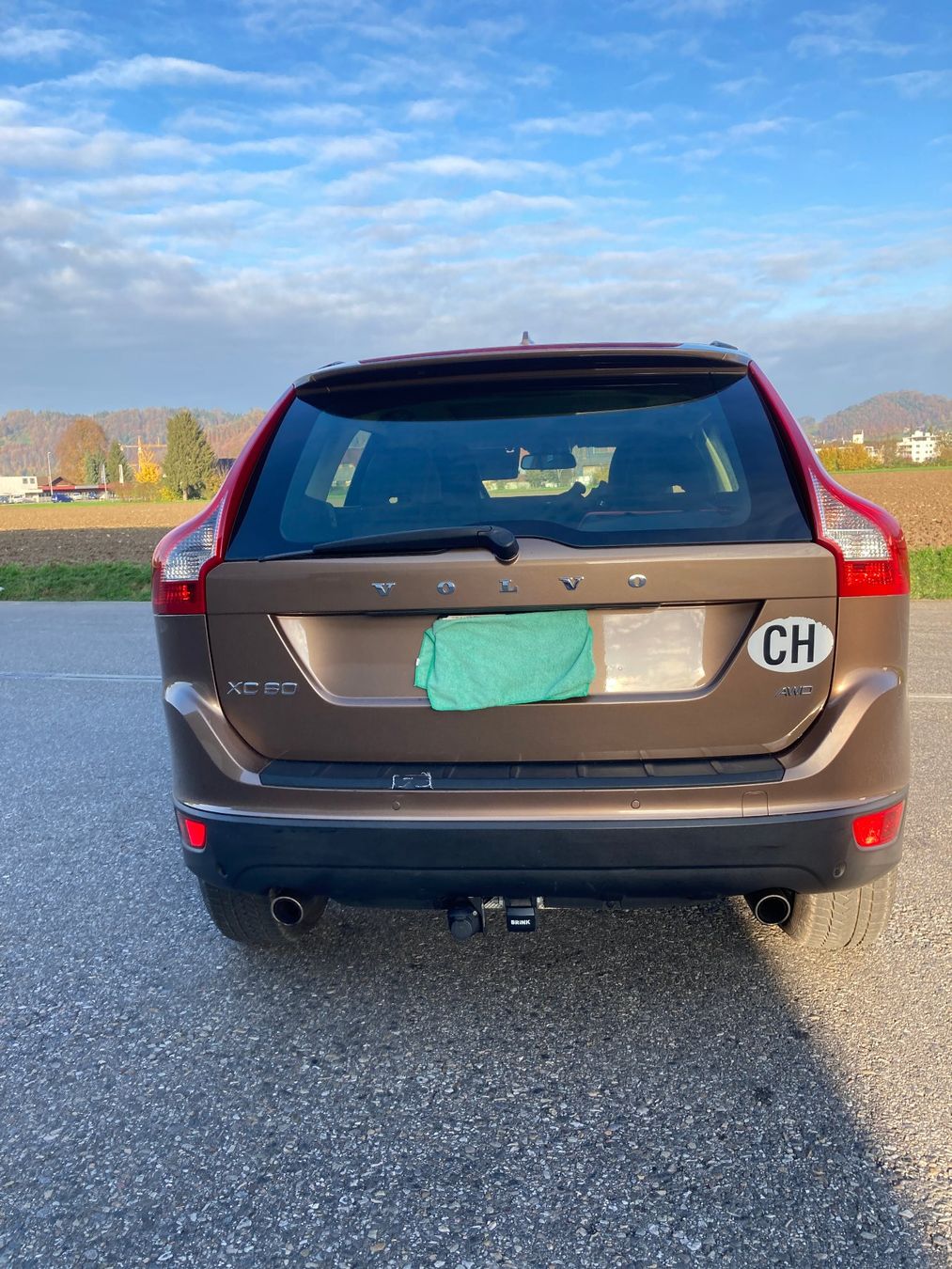 Volvo Automobili: Volvo XC 60 T6 AWD – Usato da Brittnau venduto da Cbr1000rr 2