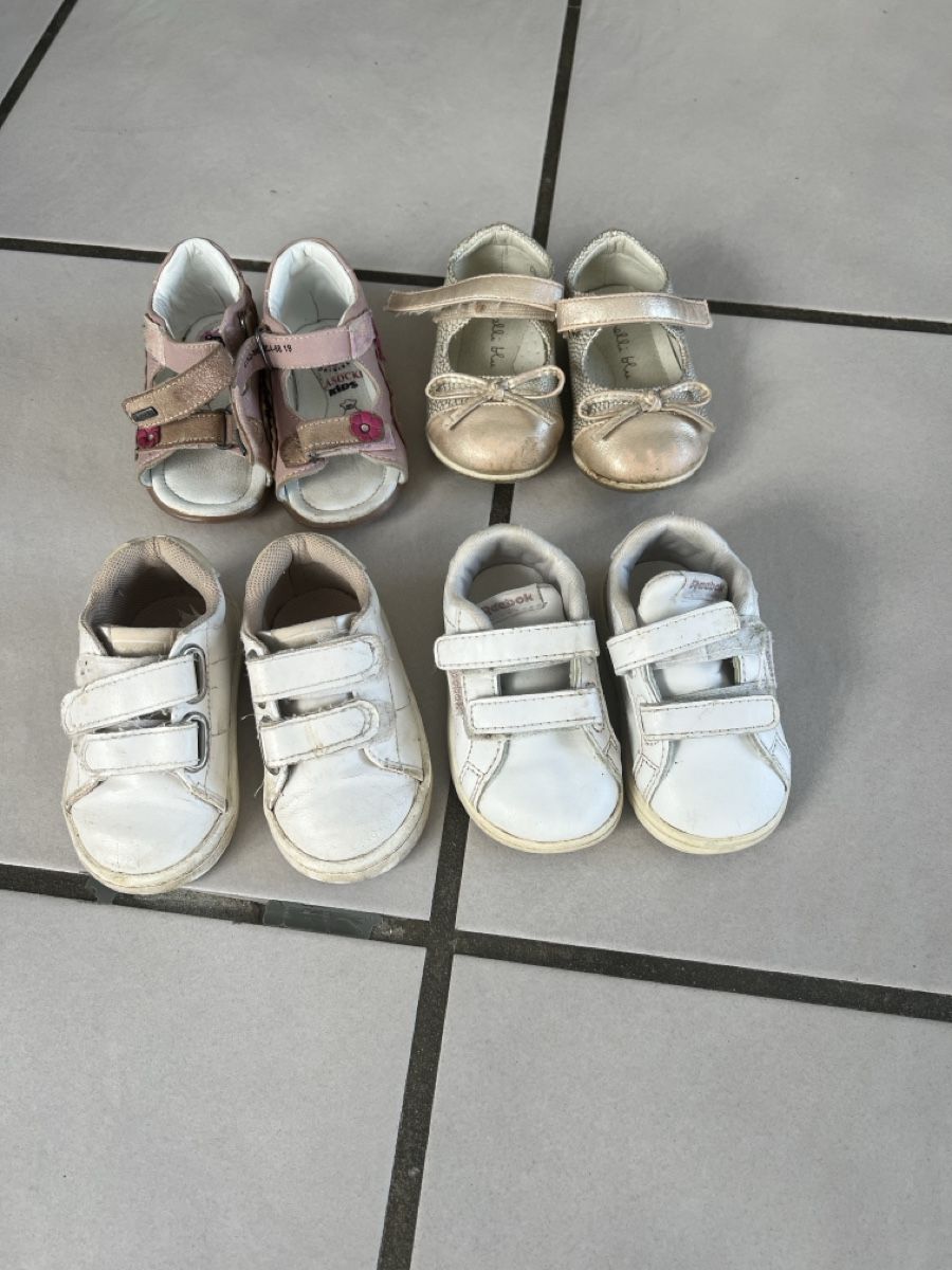 Schuhe für Mädchen: Kinderschuhe Gr 18/19 – Gebraucht aus Diegten von kip_wg9z